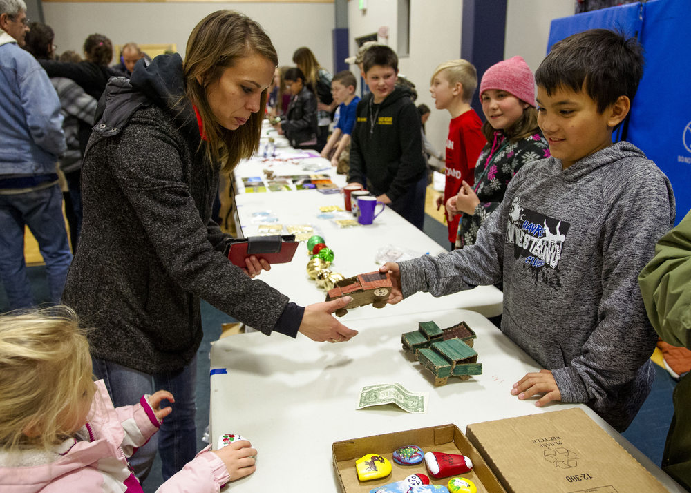 Sunnyside students learn, sell at trade fair - Havre Daily News